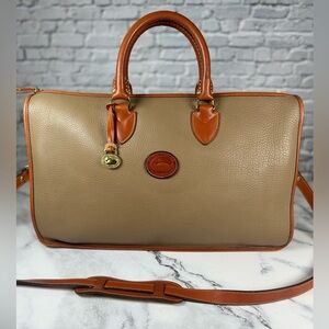 Rare Vintage Dooney & Bourke Pebbles Leather Laptop Messenger Bag